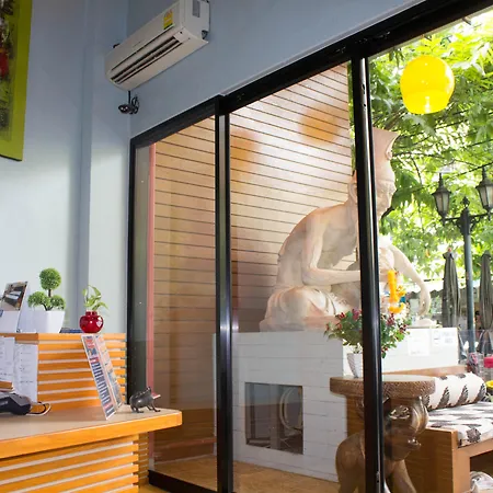 Villa Cha-Cha Khaosan Rambuttri-3